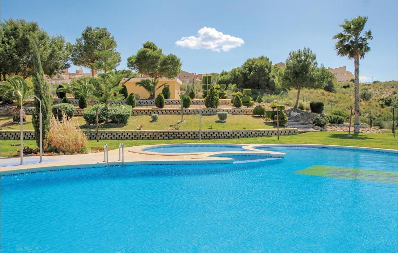 Nice Apartment In Santa Pola With Kitchenette Экстерьер фото